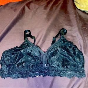 Savage x fenty bralette